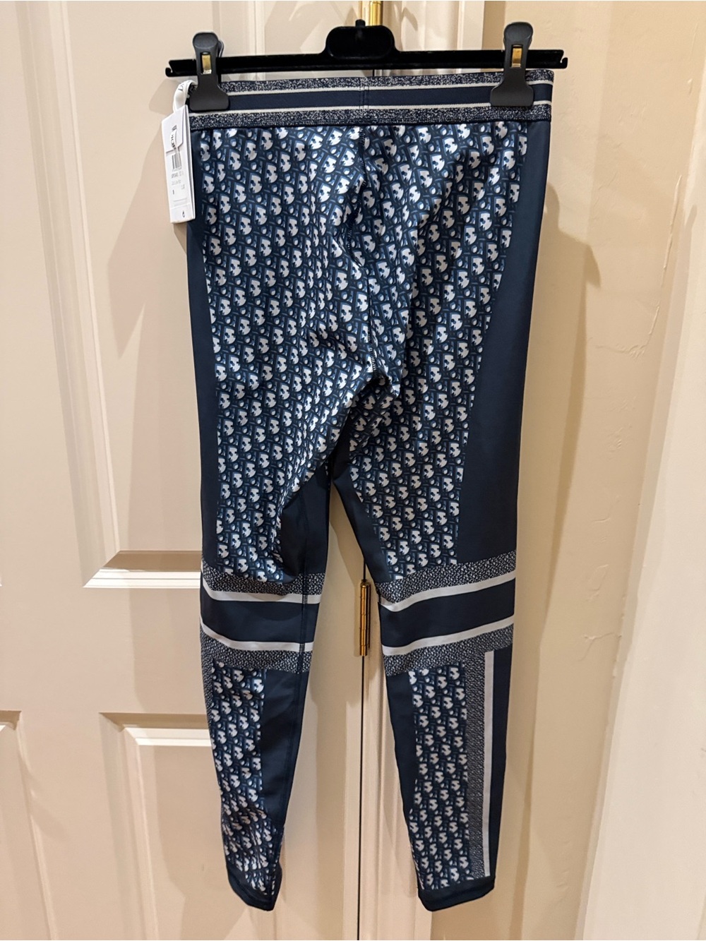 Dior Navy and White Logo-Pattern Girls' Leggings. BNWT. Never worn. - Picture 4 of 11